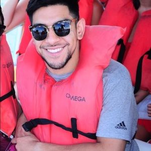 Meet your Posher, Tony